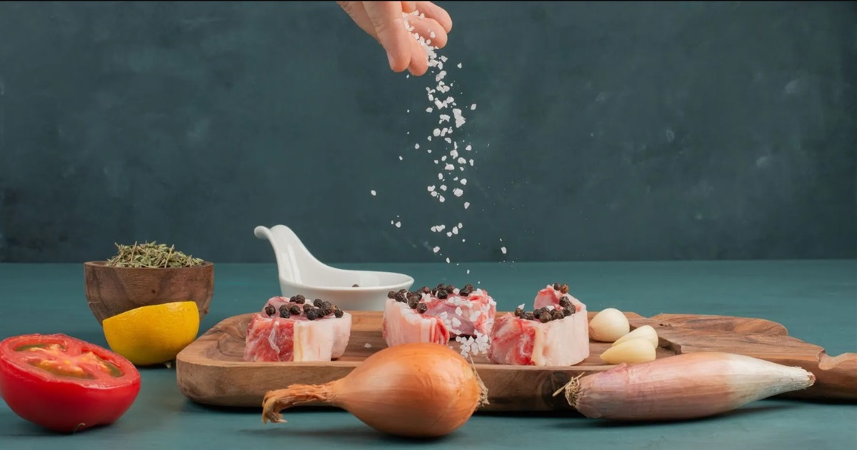 Надмірне споживання солі: чому Україна в трійці "лідерів" і як це змінити