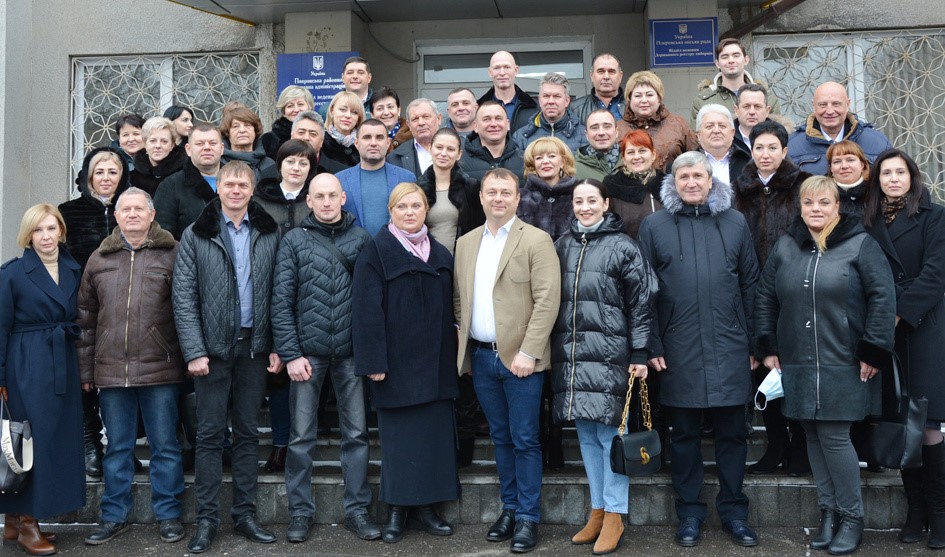 Депутати Покровської міської ради: закріплені території, місце і час прийому