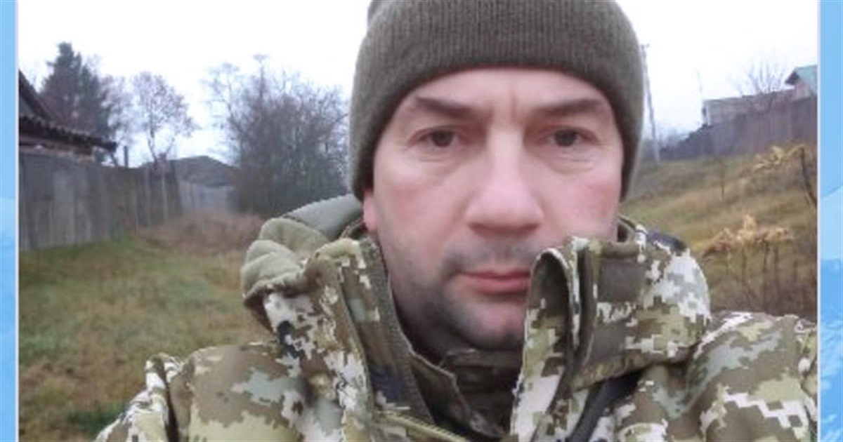 Загиблого на війні прикордонника Сергія Розумія з Корюківки поховали у день його народження