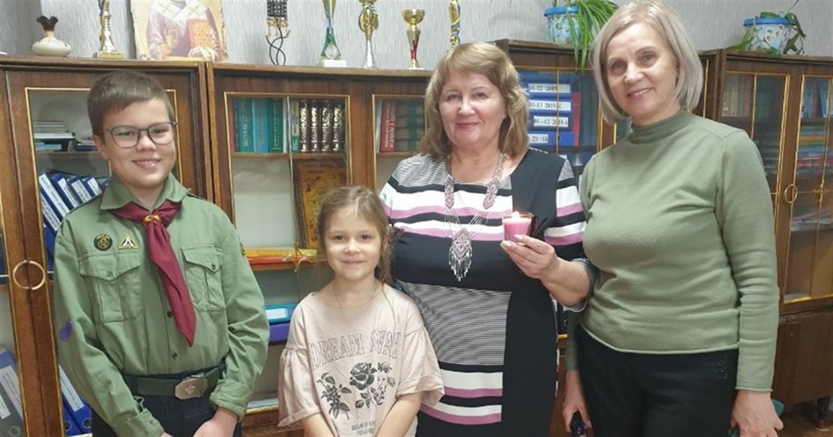 Волноваські пластуни вперше передали «Вифлеємський Вогонь Миру» до місцевивих організації