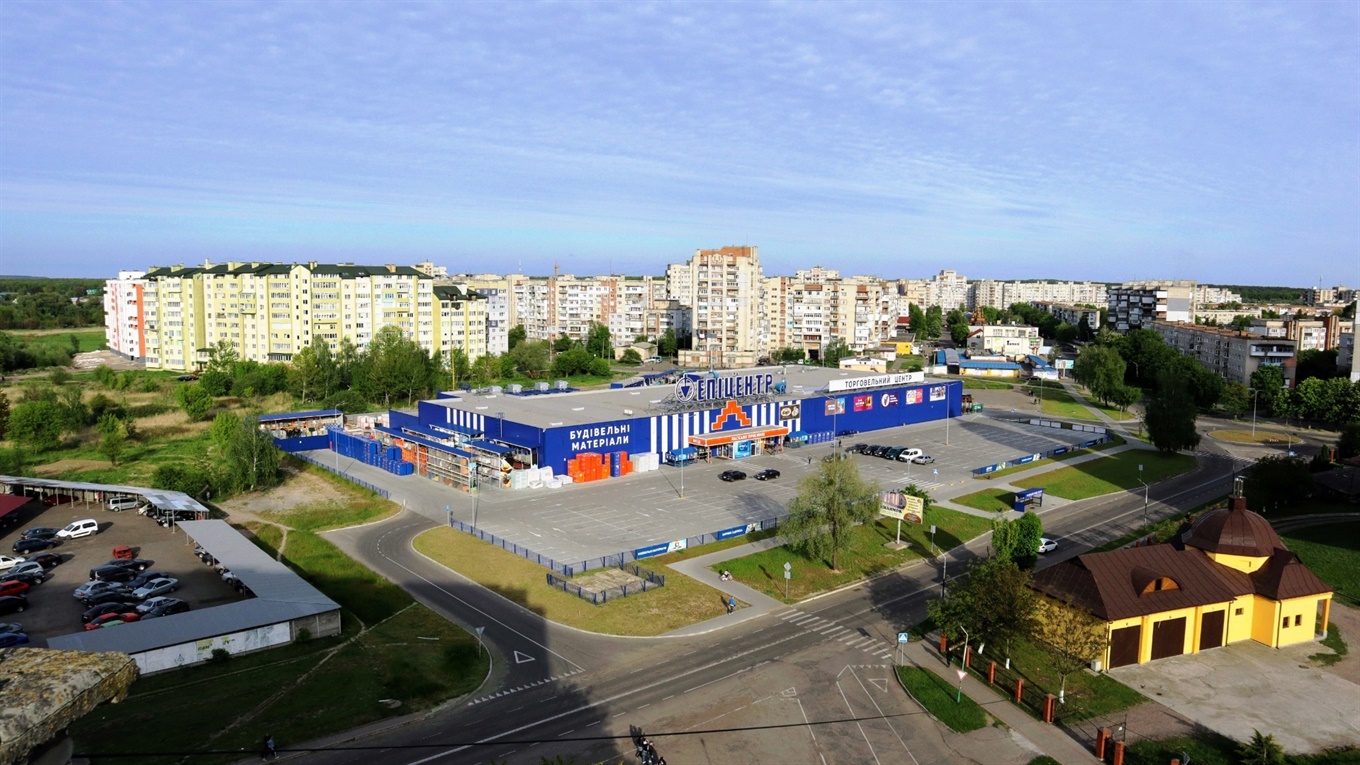 «Епіцентр» просив міську ради зменшити земельний податок. Депутати не сказали ні «так», ні «ні»