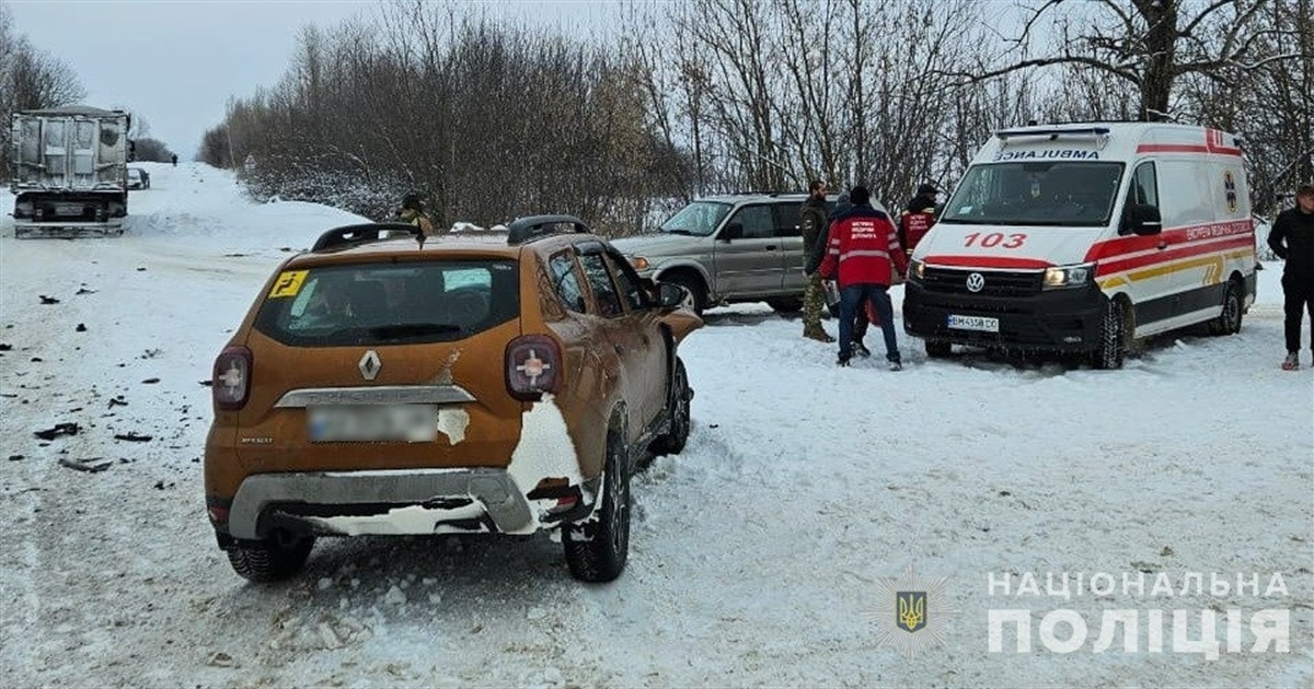 П’ять постраждалих внаслідок ДТП біля Вирів: поліція розслідує обставини події