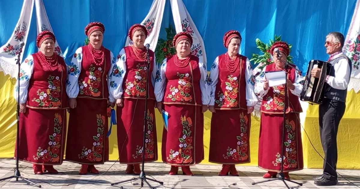 Естафету благодійних концертів у Студениках підхопило "Осіннє золото"