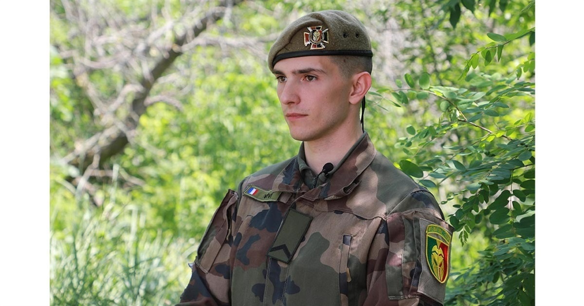 Легіонер Віві. Як “альпійський мисливець” із Франції полює в Україні на російську броню