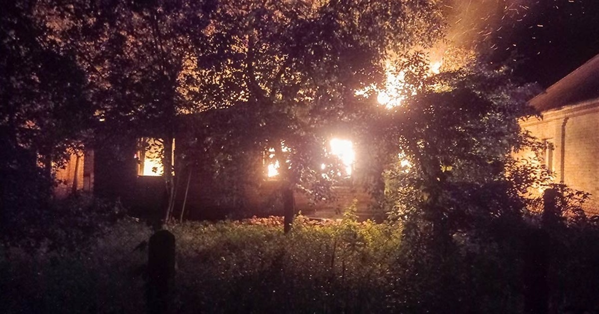 У Стайках, що на Ржищівщині, вогонь знищив будинок та майно в ньому