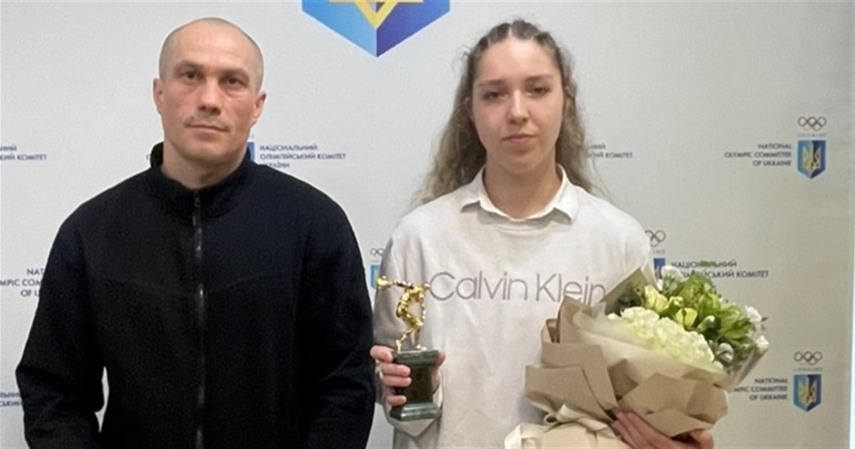 Старокостянтинів пишається: боксерка та чемпіонка Європи Василина Оласюк отримала почесну нагороду