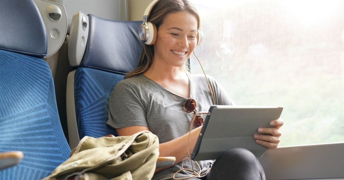 "Укрзалізниця" тестує Wi-Fi у поїздах, але він буде платний. Яка вартість за добу