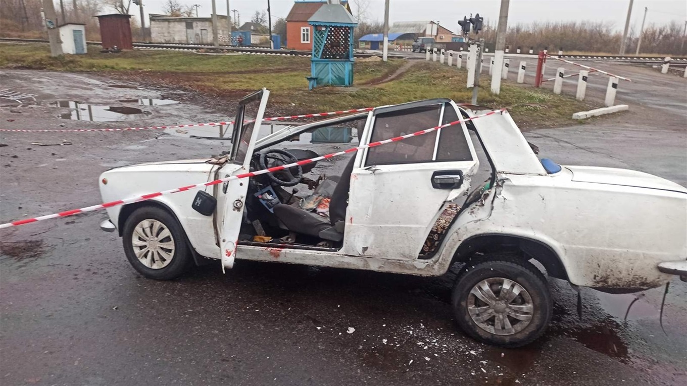Нічна аварія у Ворожбі: двоє загиблих, один пасажир у лікарні