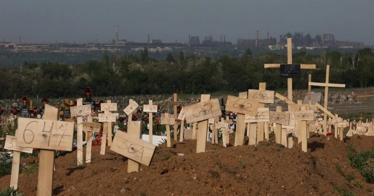 Привозили тіла і вони кудись зникали. Окупанти загубили тіла загиблих маріупольців — “Слідство.Інфо”