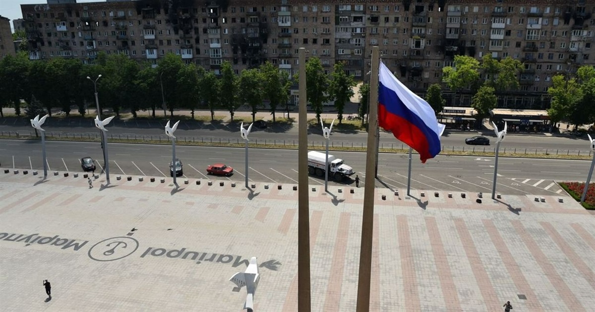 Як росіяни відбирають житло на окупованих територіях України. Пояснюємо на прикладі Маріуполя