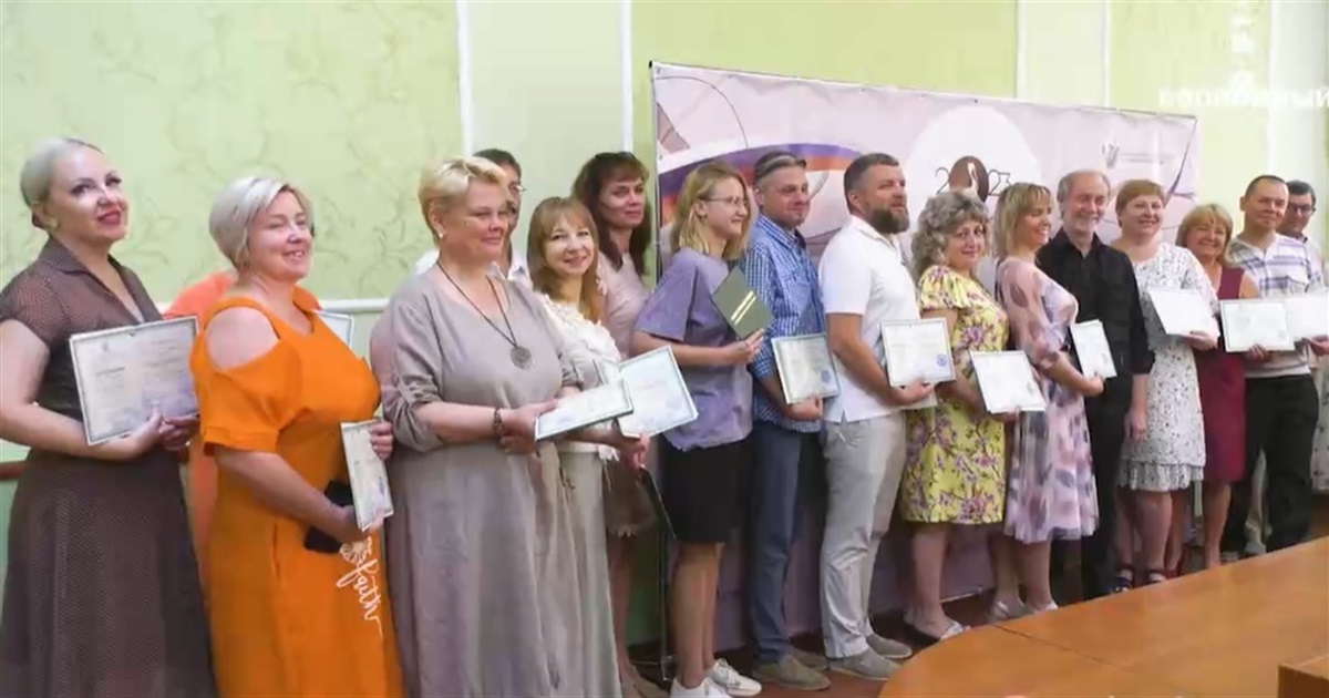 Бердянські викладачі-зрадники будуть промивати мізки студентам російською пропагандою