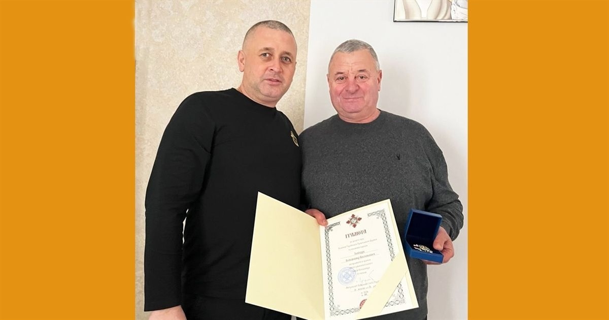 Відомий аграрій з Чортківщини отримав високу церковну нагороду від митрополита Епіфанія