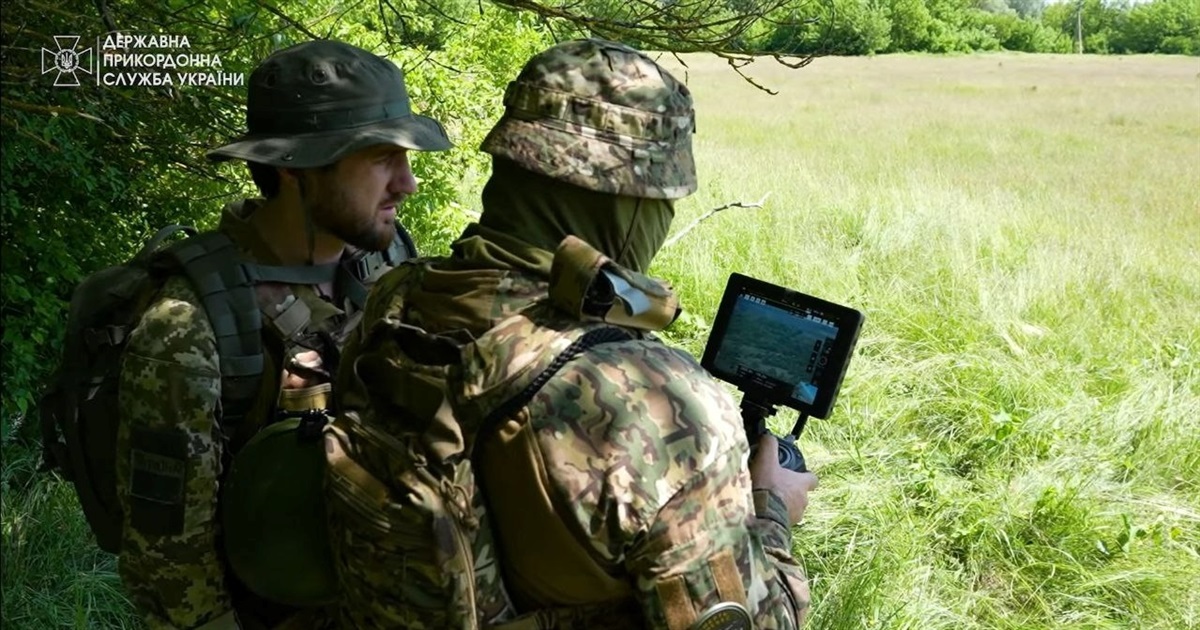 До чого готуються росіяни на кордоні з Сумщиною: прикордонники показали, що відбувається