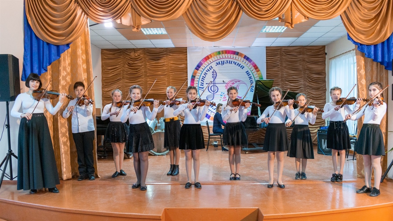 Весняний концерт молодших та старших класів Жмеринської дитячої музичної школи: відео