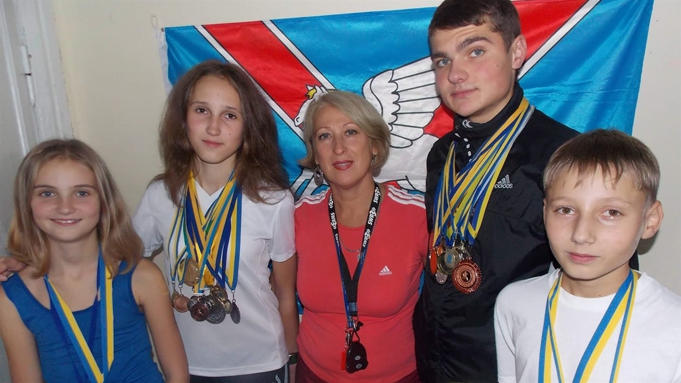Відомі спортсмени легкої атлетики вітають з ювілеєм свого тренера Наталю Чистяк: відео