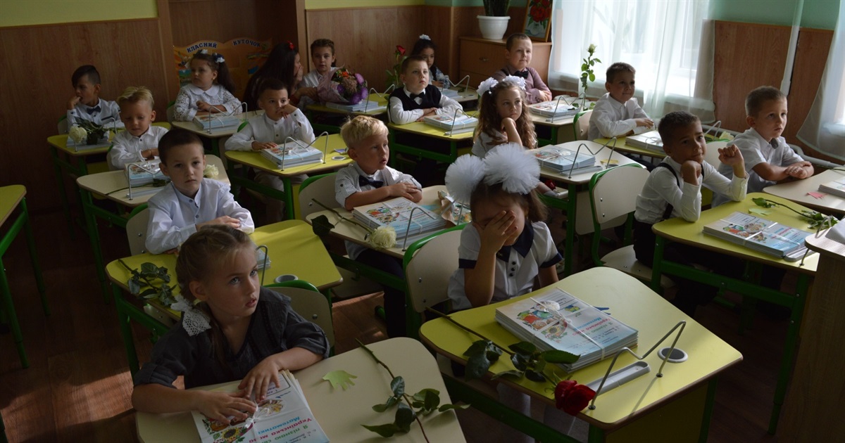 1 вересня 2022: чи підуть до шкіл та садочків діти у Переяславській громаді?