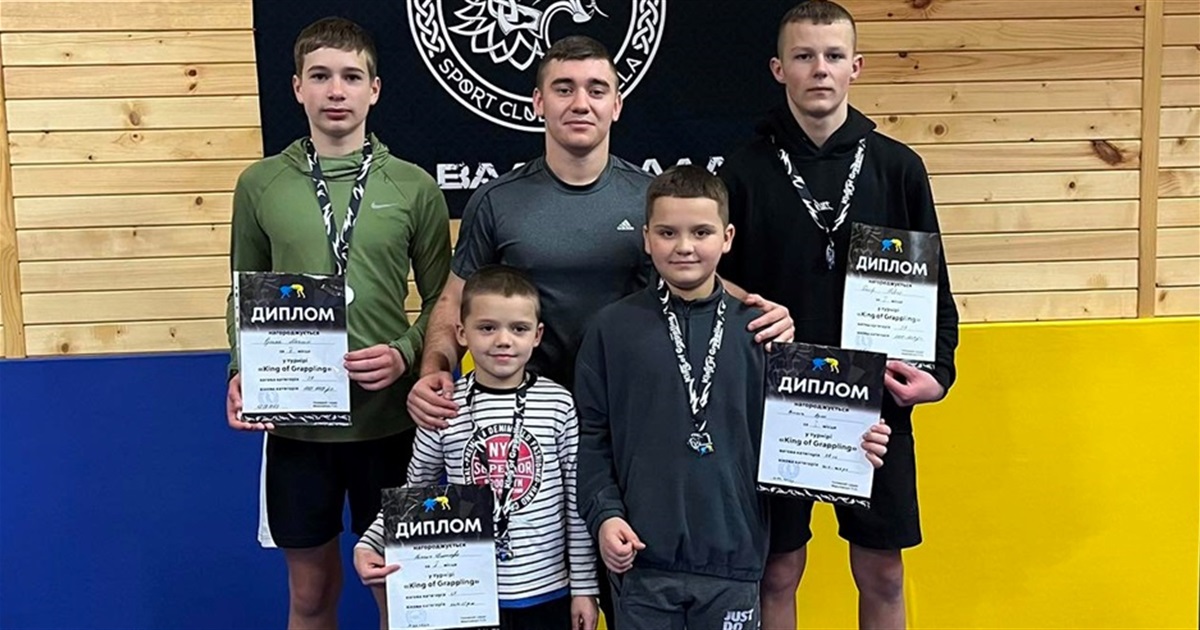 Спортсмени з суховерхівського спортклубу “Вальхалла” вибороли медалі обласного турніру з греплінгу
