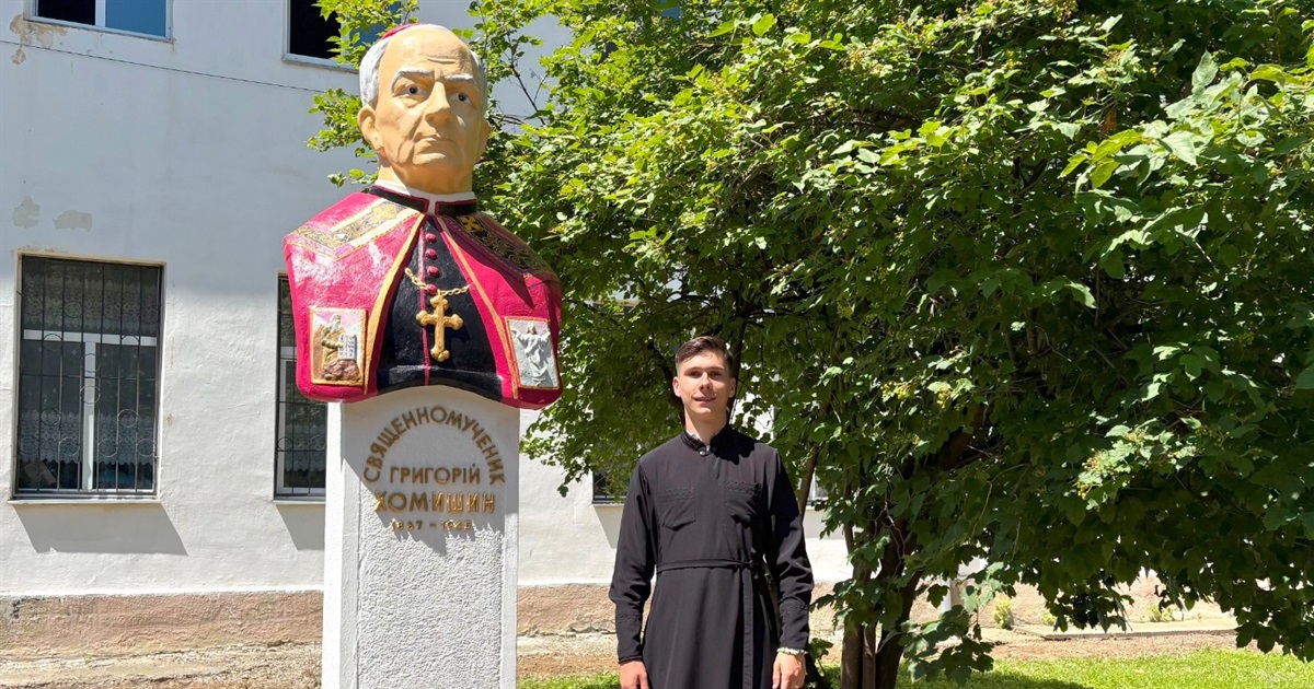 Поцілований Богом: як паломництво до Зарваниці змінило життя 18-річного юнака Богдана Фандири
