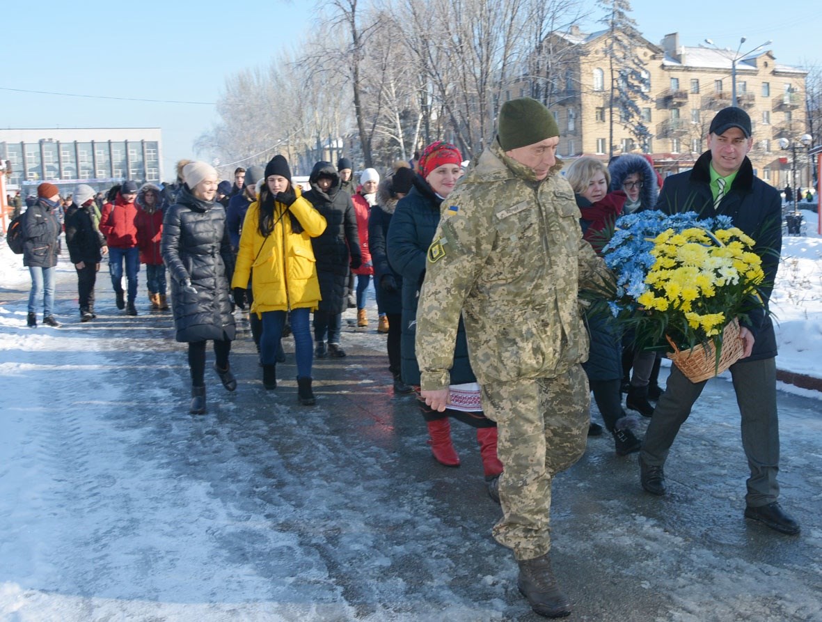 Покровськ згадував події вікової давнини