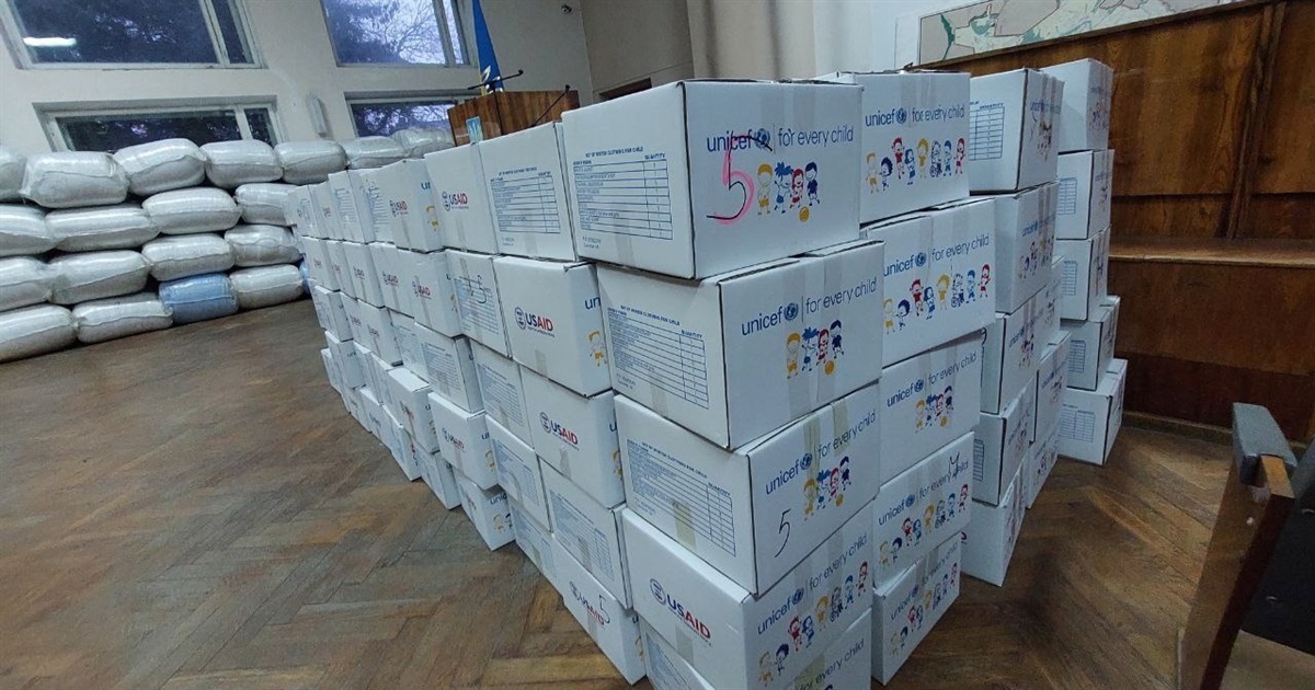 Сміла отримала гуманітарний вантаж для облаштування місць проживання ВПО та пунктів незламності