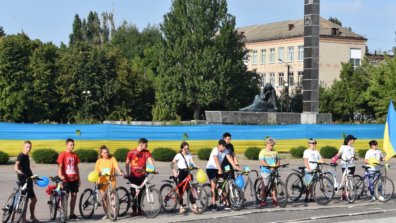 Під прапором Незалежності пройшли два велопробіги на Сірогозщині