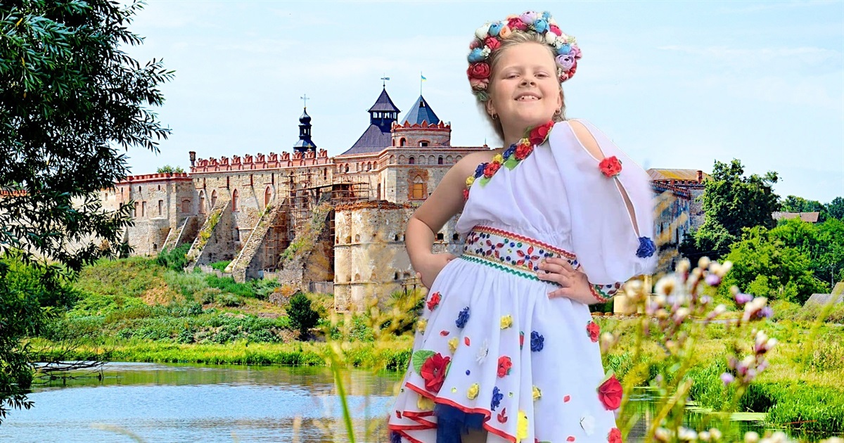 Городоччанка заспівала «Ой у лузі червона калина» та знялась у патріотичному кліпі