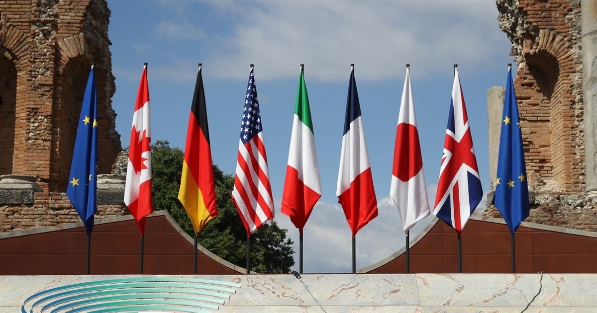 Країни G7 допоможуть Україні перезимувати, а з ЄС вже надійшли генератори: хроніка 4 листопада
