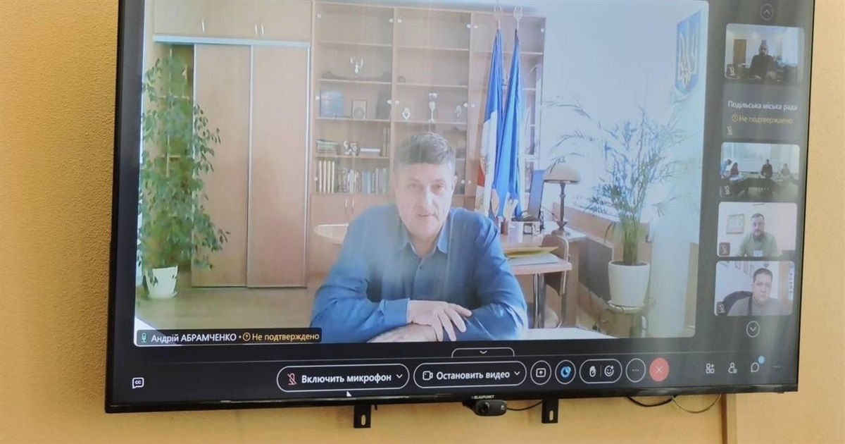 Питання економії електроенергії і більш справедливого її розподілу обговорили на нараді в області