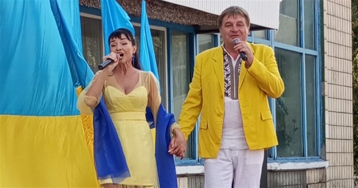 У Студениківській громаді з благодійним концертом виступила народна артистка України