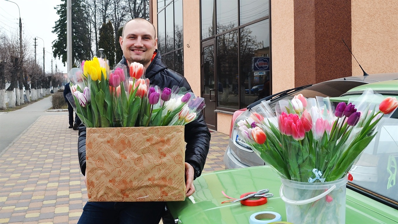 Найдешевші тюльпани у Корюківці продають по 15–18 гривень