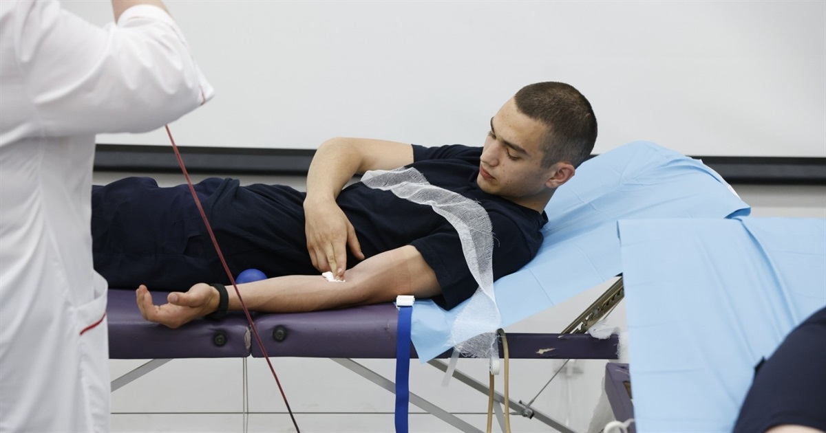 В Баранівці 19 березня проведуть збір крові для Збройних Сил України: як стати донором