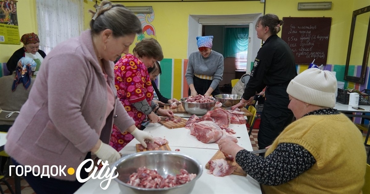 Понад 500 порцій домашньої їжі приготували для військових у Городоцькому ліцеї №1