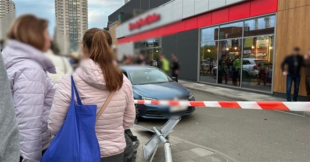 Голова Броварської РДА Майбоженко збив трьох дорослих і дитину на пішохідному переході