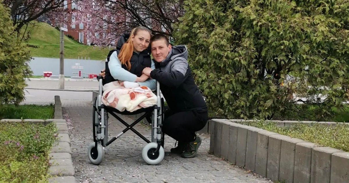Я подорвалась на снаряде — и выжила. Поддержите медсестру Оксану Баландину из Лисичанска