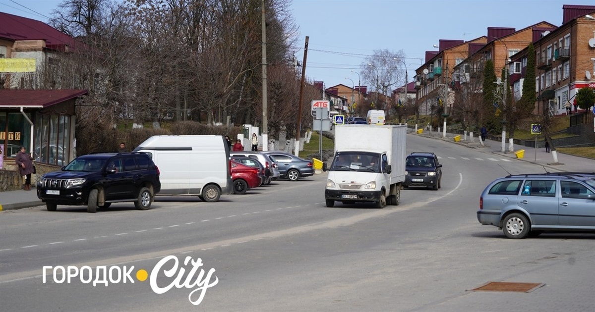 Дороги, вода, сміття: як ці питання вирішують городоцькі комунальники