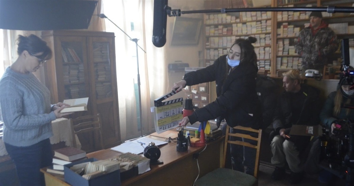 Цей фільм про АТО вийшов лише після початку повномасштабної війни. Його сценарій написала донеччанка