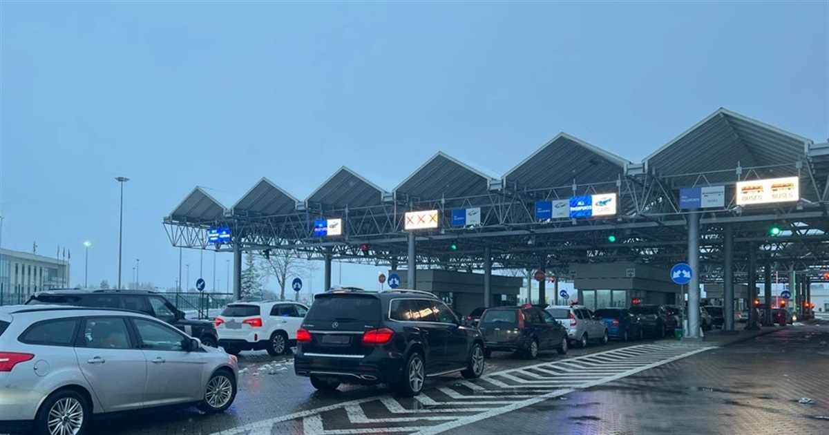 Усі пункти пропуску з Польщею та Угорщиною перейшли на нову систему контролю. Що потрібно знати