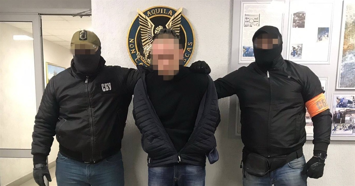 Кто такой этот "Палыч", пытавший пленных в подвалах "Изоляции"? Досье на задержанного боевика "ДНР"