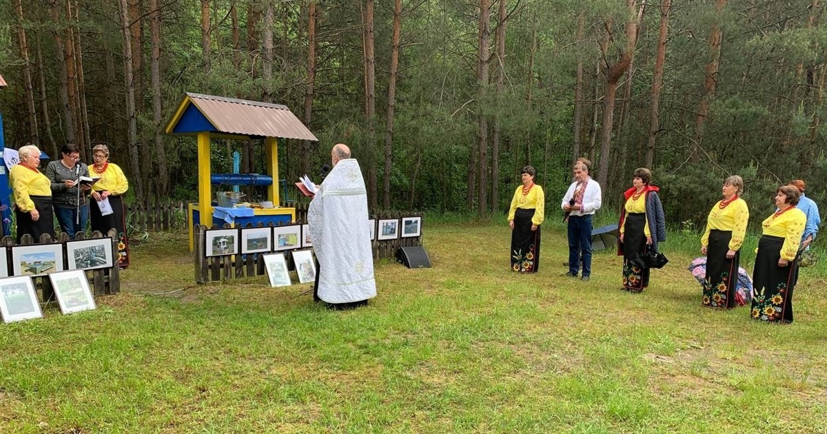 Місце сили: на Переяславщині відродили традицію освячення цілющого джерела