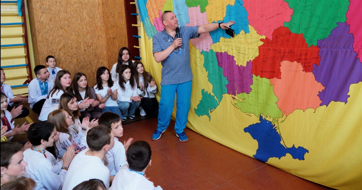 Жмеринський ліцей №3 бере участь у загальнонаціональному проєкті «Грай за рівність» від Фонду Кличко