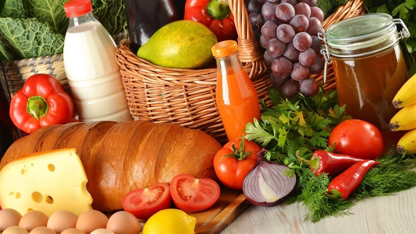 Один з кращих способів допомогти близьким родичам: замовити їм продуктовий набір