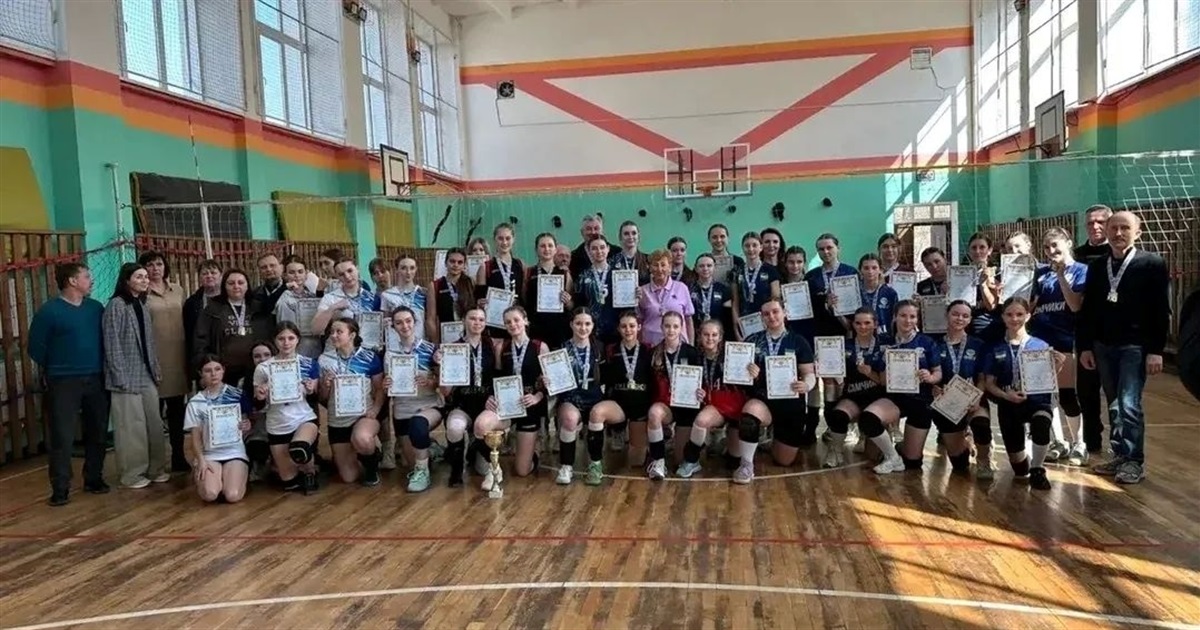 У Старокостянтинові відбувся волейбольний турнір пам’яті Анатолія Пасічника