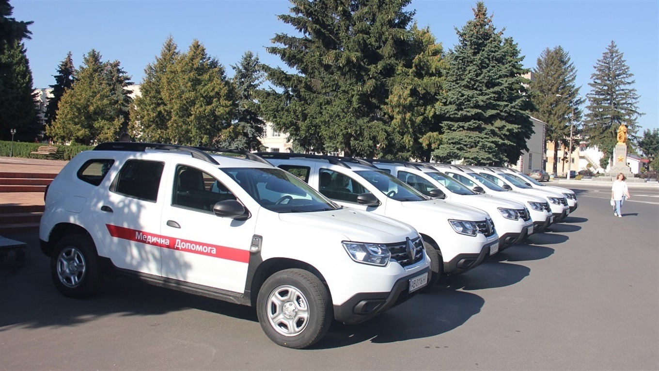 Шість сільських амбулаторій Калинівщини отримали автомобілі: тепер машини є в усіх медзакладах