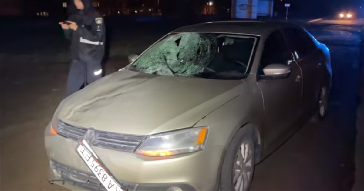 На трасі біля Южноукраїнського автовокзала Volkswagen Jetta збив жінку. Відео