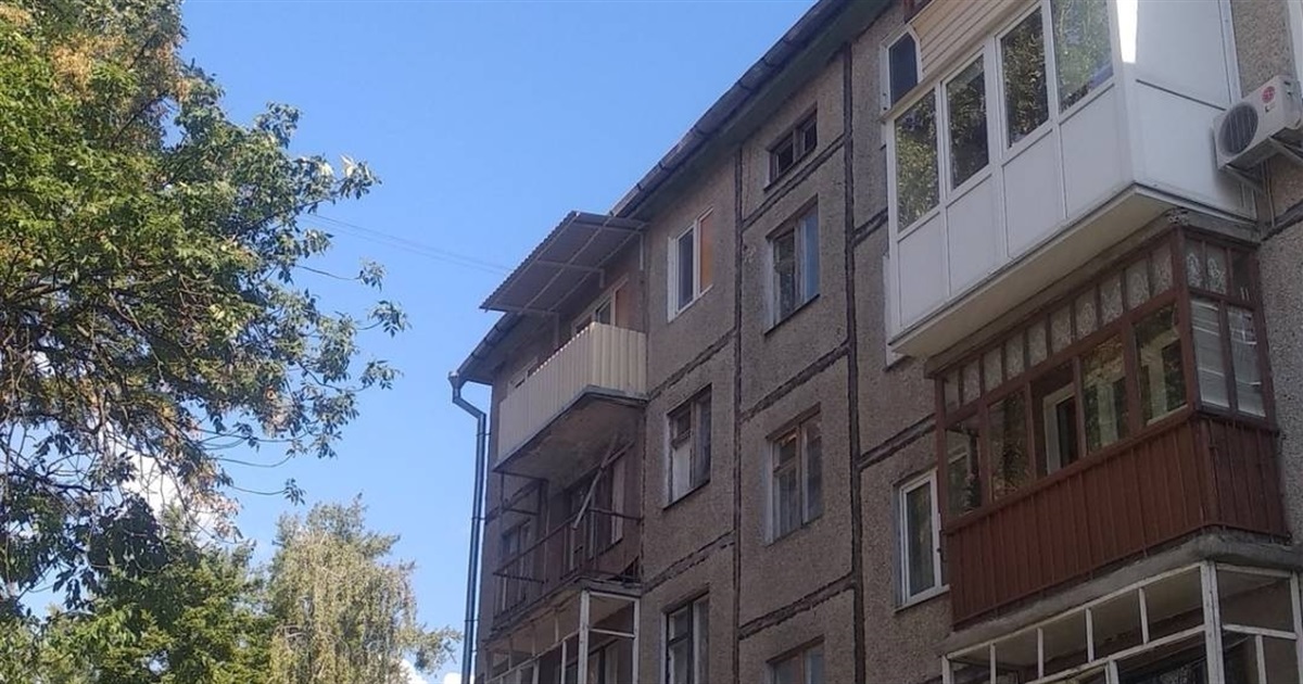Опалювальний сезон: підготовка багатоповерхових будинків до зими триває