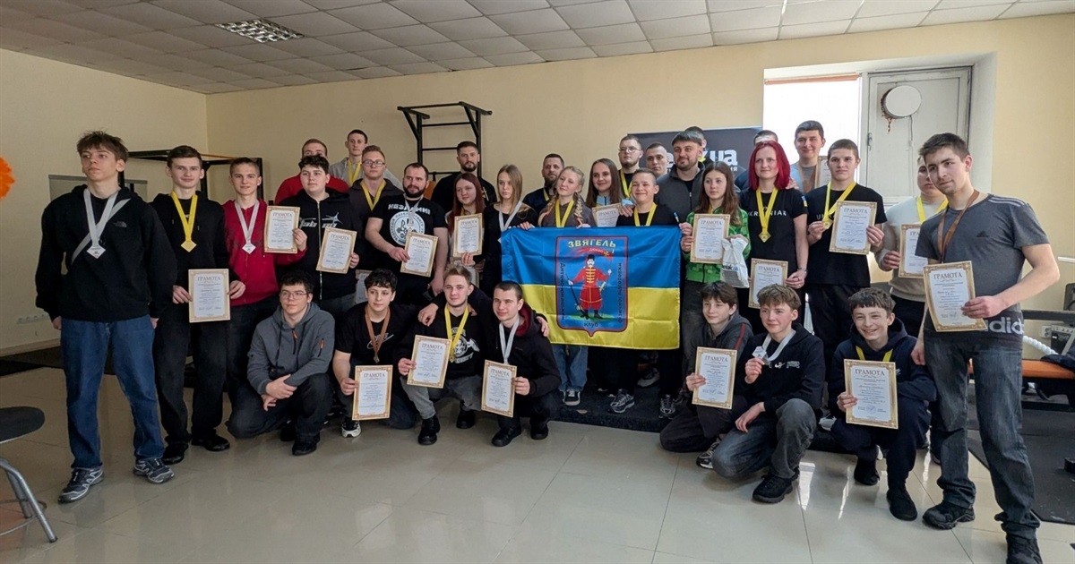 Звягельські пауерліфтери здобули 33 медалі на чемпіонаті Житомирщини