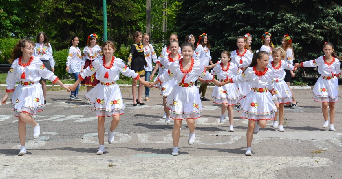День вишиванки у Гродівській школі