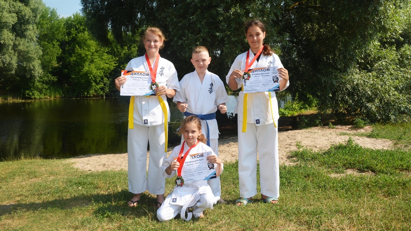 Сватківські каратисти здобули призові місця на Відкритому чемпіонаті з кіокушинкай карате у Пирятині