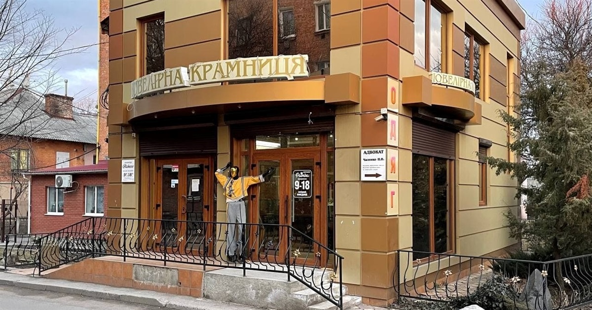 У Жмеринці відкрився новий магазин стильного одягу «Palmira» по вулиці Павлова