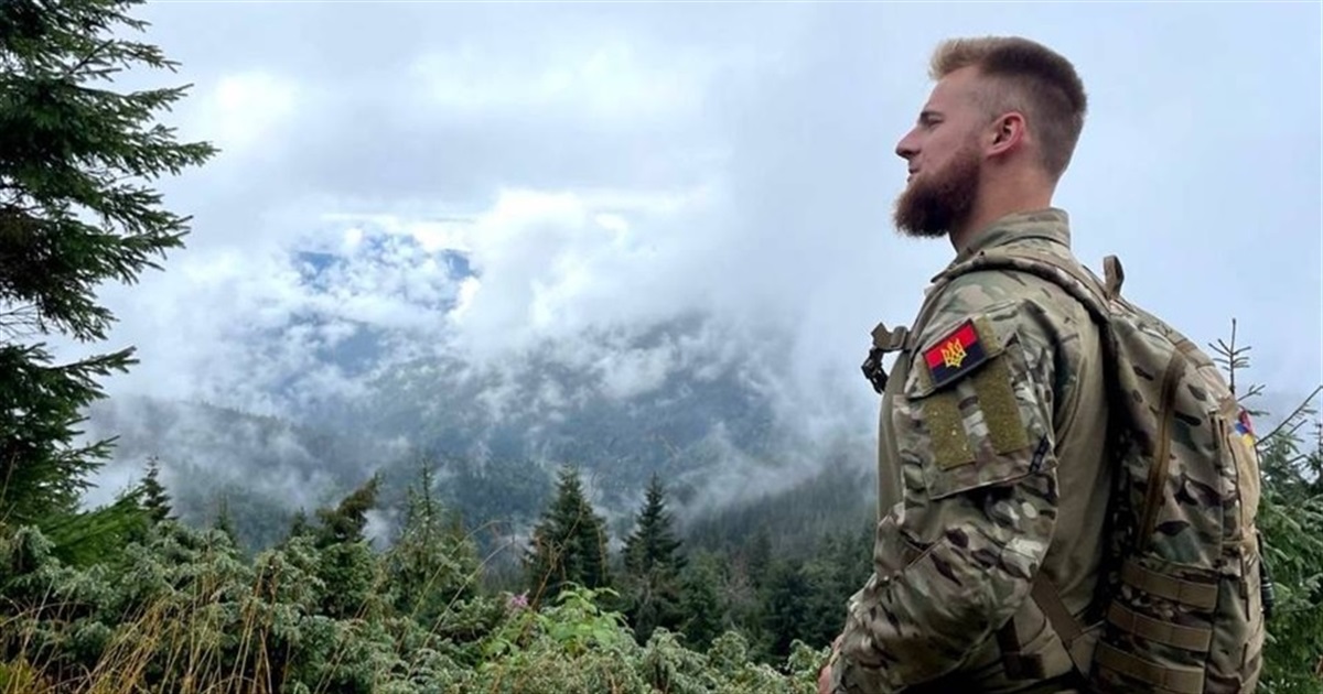 «Кожен чоловік має бути в певній ситуації військовим. Моя ситуація настала», — «Прометей»
